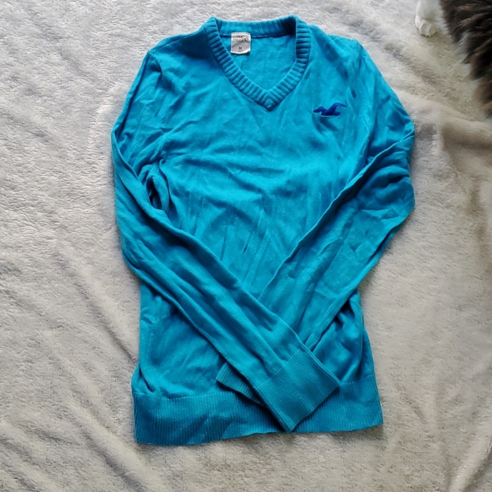 HOLLISTER SWEATER